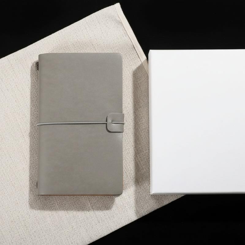 دفتر ملاحظات قابل لإعادة التعب - مراجعة Leatherwork Journal وسعره